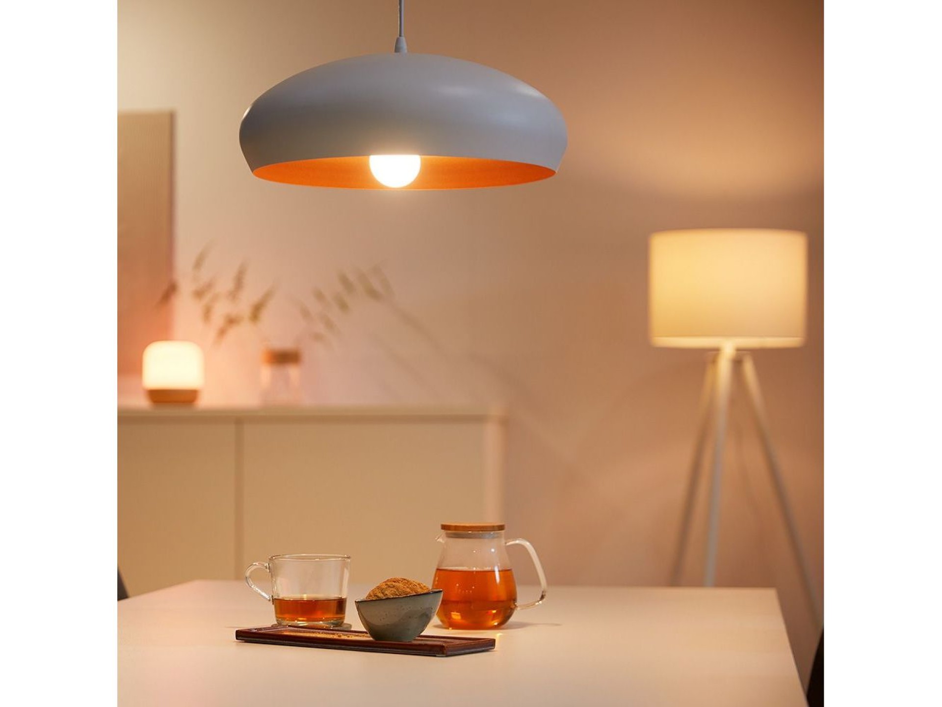 Standard led bulb e27 8w 2.700k-6.500k 806lm wifi philips wiz