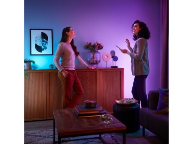 Standard led bulb e27 8w 2.700k-6.500k 806lm wifi philips wiz Standard led bulb e27 8w 2.700k-6.500k 806lm wifi philips wiz