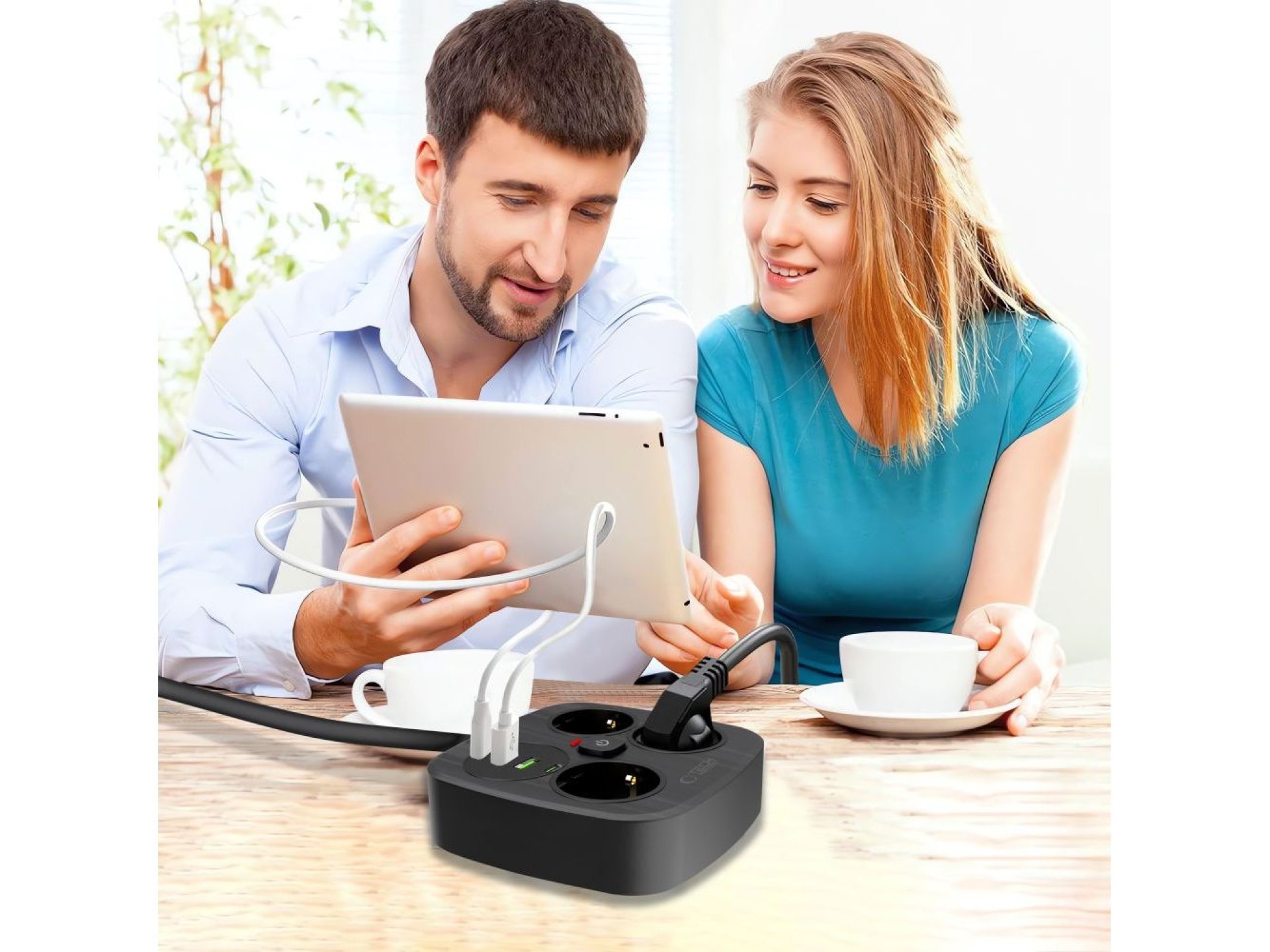 Tech-Protect PCS3X4 power strip, 3 sockets, 2xUSB-A, 2xUSB-C 200 cm - black