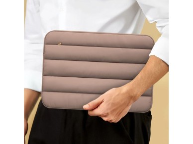 Tech-Protett Fluffy Laptop Bag 15-16 - Brown Tech-Protett Fluffy Laptop Bag 15-16 - Brown