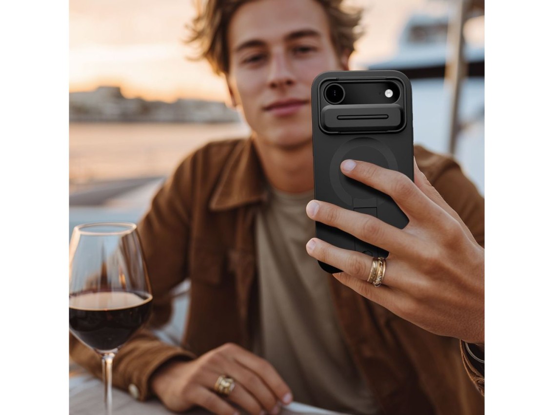 Tech-Protect Kevlar Aura MagSafe Case for iPhone Air - Black
