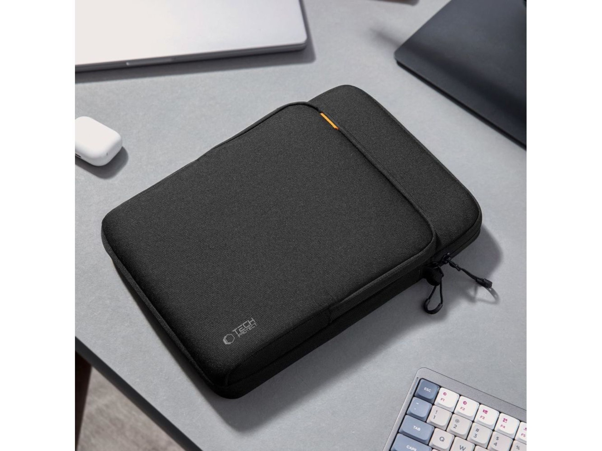 Tech-Protect Defender VR Laptop Bag 15-16 - Black