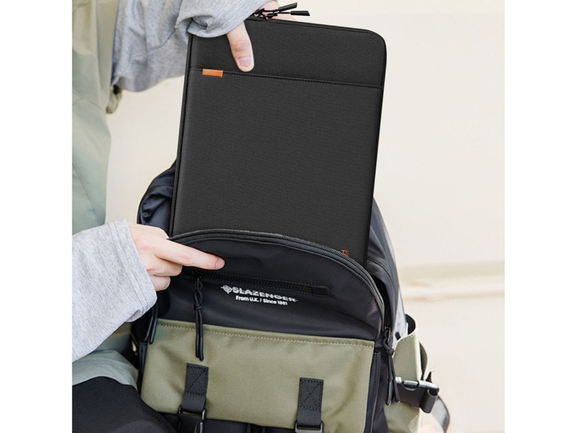 Capa para notebook Tech-Protect Defender 13-14