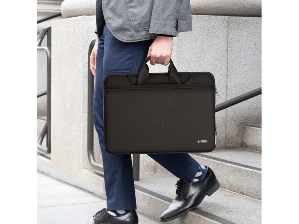 Bolsa para laptop Tech-Protect Pocket de 15-16 polegadas - Preta