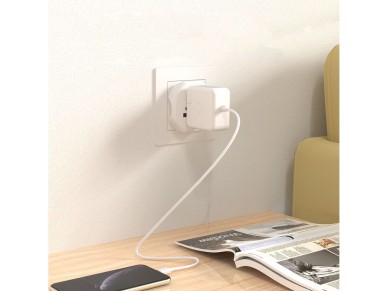 Adaptador de viaje universal Tech-Protect para la UE - blanco