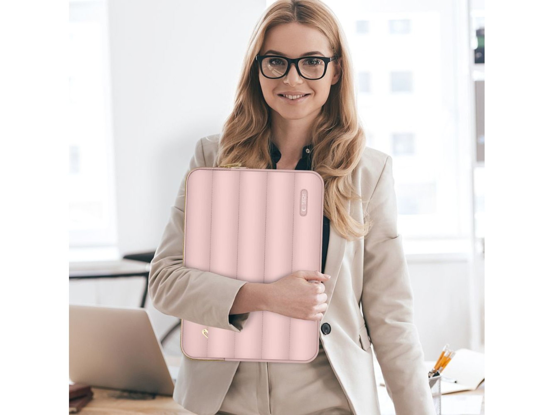 Bolsa para laptop Tech-Protect Puffy 13-14 - Rosa
