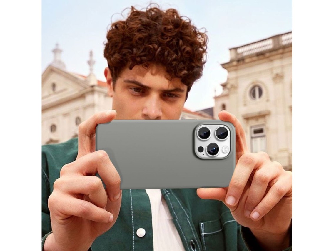 Capa de silicone Tech-Protect MagSafe para iPhone 16 Pro Max - Cinza