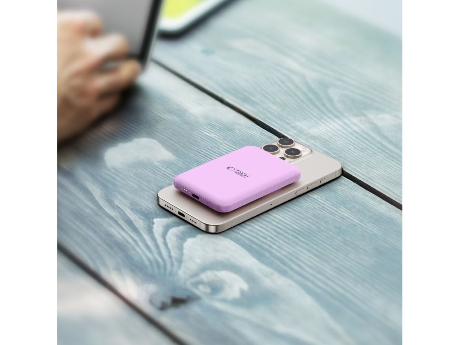 Batería externa Tech-Protect LifeMag MagSafe PB10 de 5000 mAh - Rosa
