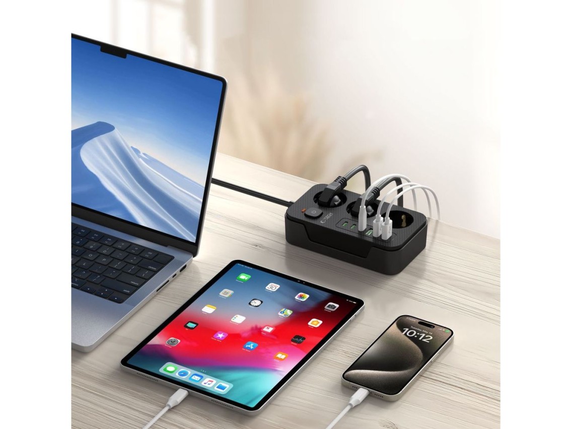 Tech-Protect PC3X6 Power Strip 3 Sockets 240V + 3xUSB-A + 3xUSB-C 200cm - Black