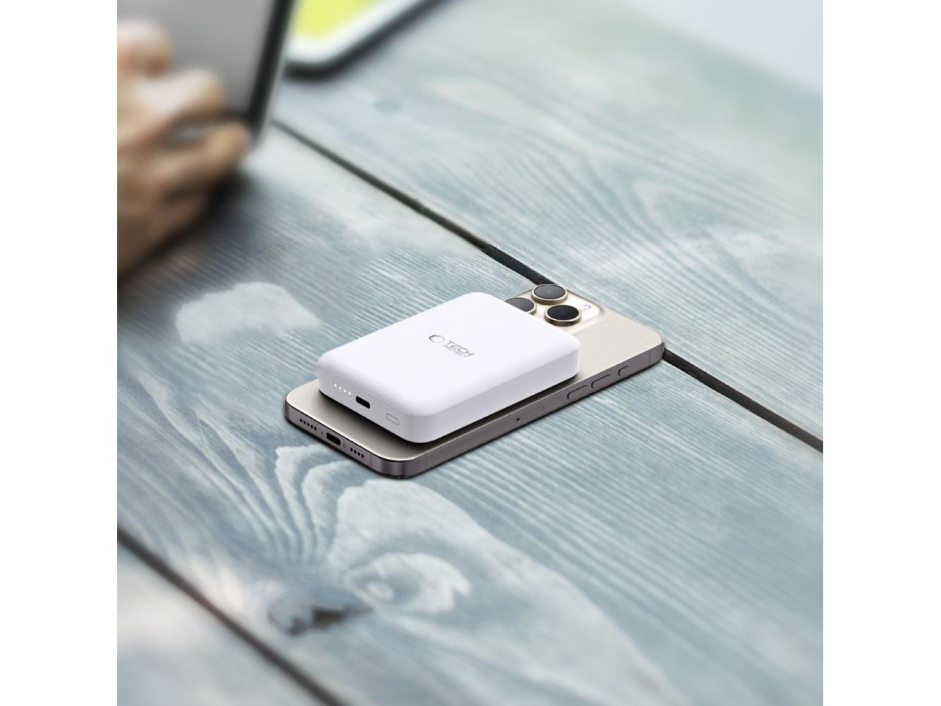 Tech-Protect LifeMag PB11 Powerbank com MagSafe 10000mAh 15W e porta USB-C - branco + cabo USB-C