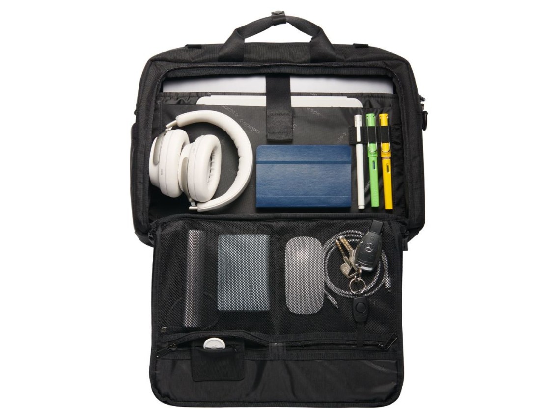 Mochila para laptop Spigen KD300 - Preta