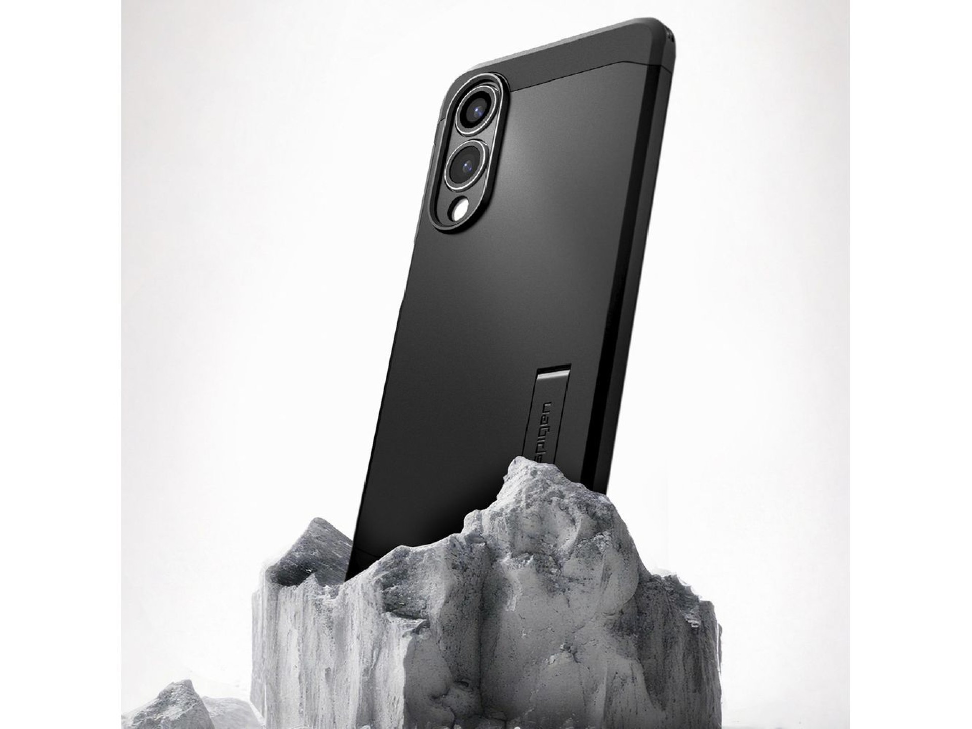 Funda Spigen Tough Armor MagSafe para Samsung Galaxy S25 Edge - negra