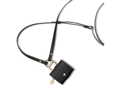 Bolsa Spigen Cyrill Mini para AirPods 4 - Negra Bolsa Spigen Cyrill Mini para AirPods 4 - Negra