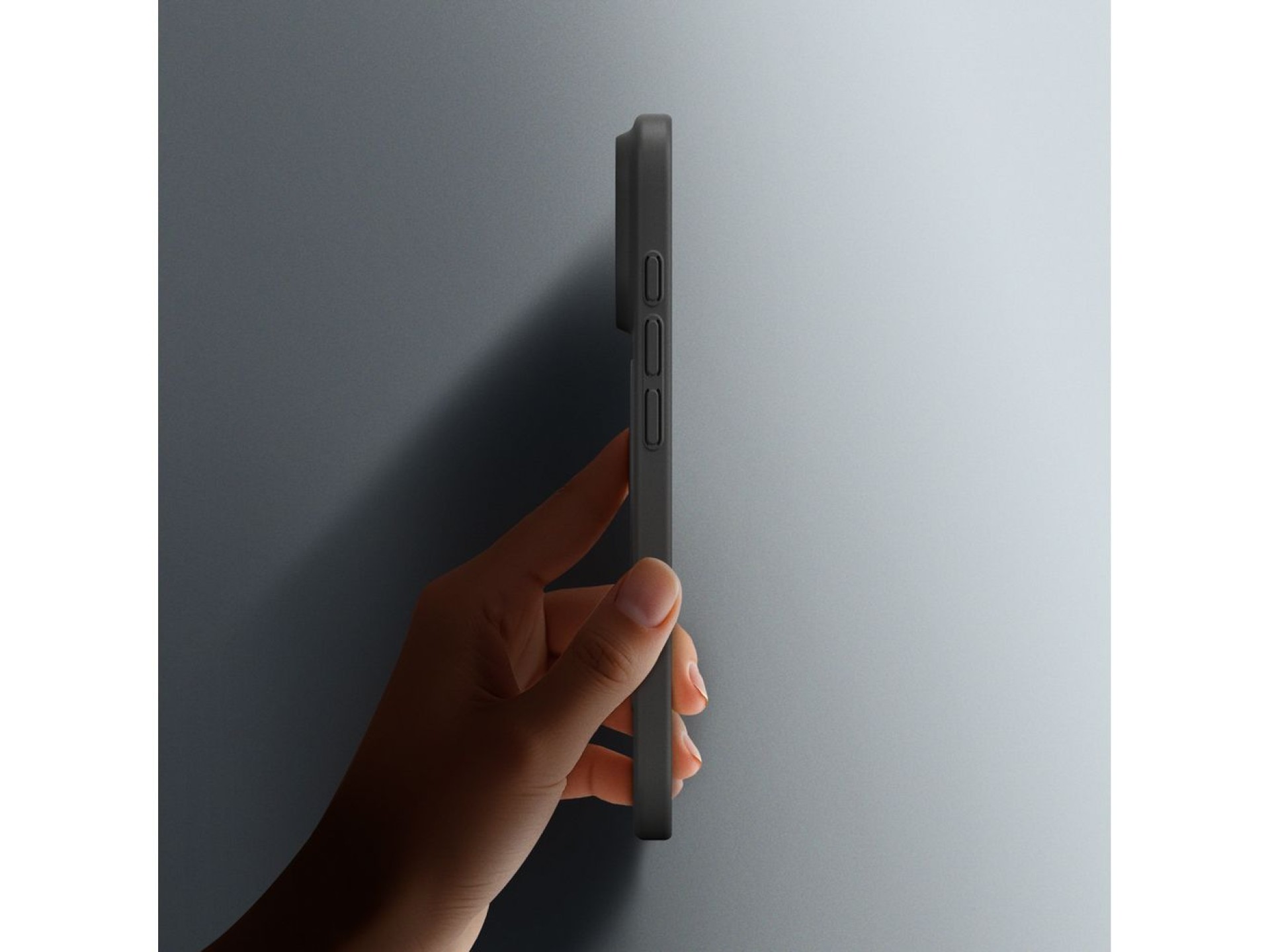 Funda AmazingThing Minimal Air para iPhone 17 Air compatible con MagSafe - Negra