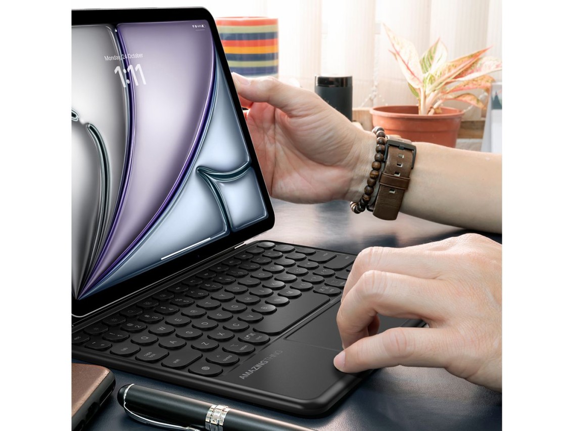 Funda AmazingThing Minimal Case Keylite Combo Keyboard para iPad de 11" (2025) - Negra