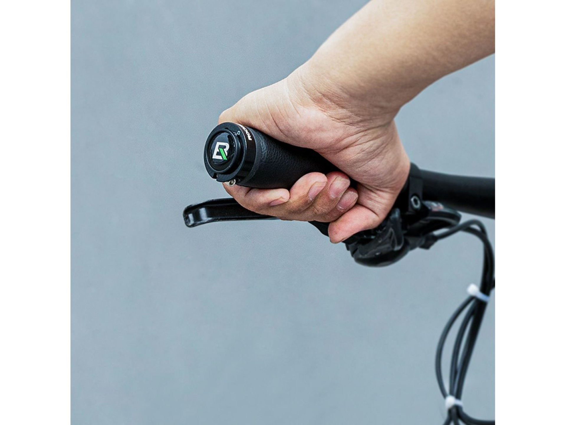 Puños de manillar de bicicleta de microfibra Rockbros 40210003001 - negros