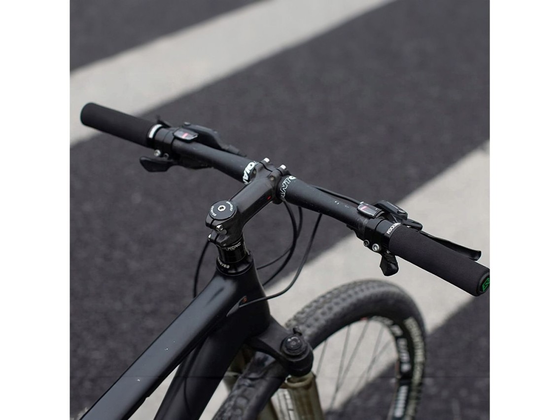 Puños para bicicleta Rockbros GMBT1001BK fabricados en espuma de silicona - negros