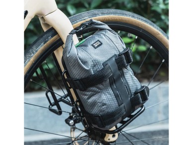 Soporte delantero para horquilla de bicicleta Rockbros 33210010001 - negro Soporte delantero para horquilla de bicicleta Rockbros 33210010001 - negro