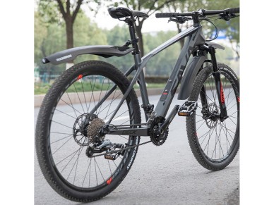 Rockbros DNB8001 mudguard with red LED light - black Rockbros DNB8001 mudguard with red LED light - black