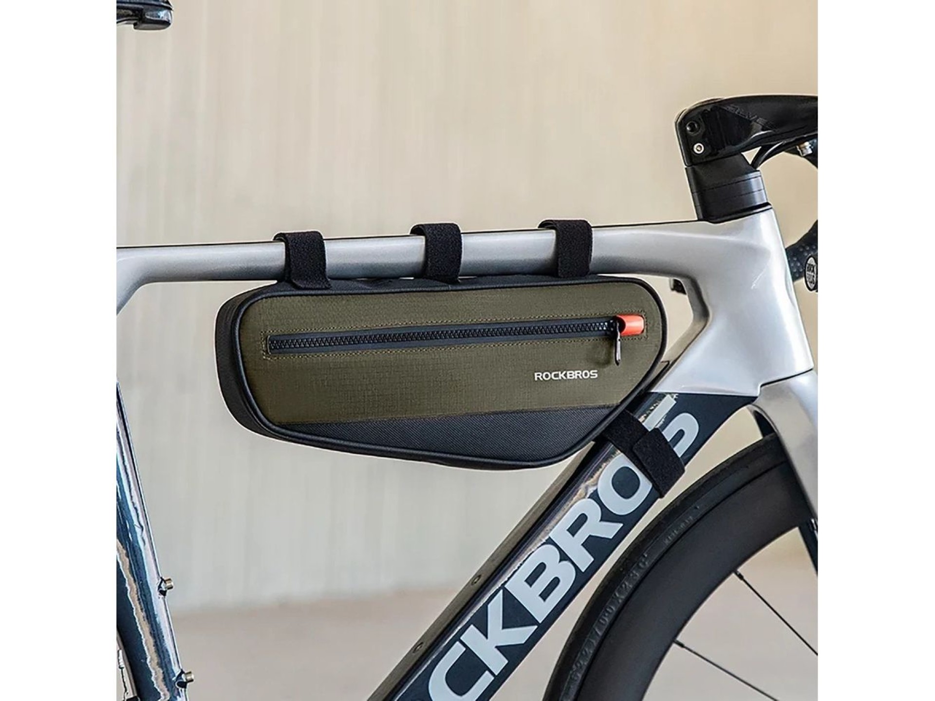 Rockbros 30120079001 bicycle bag for 1.7 l frame - green and black