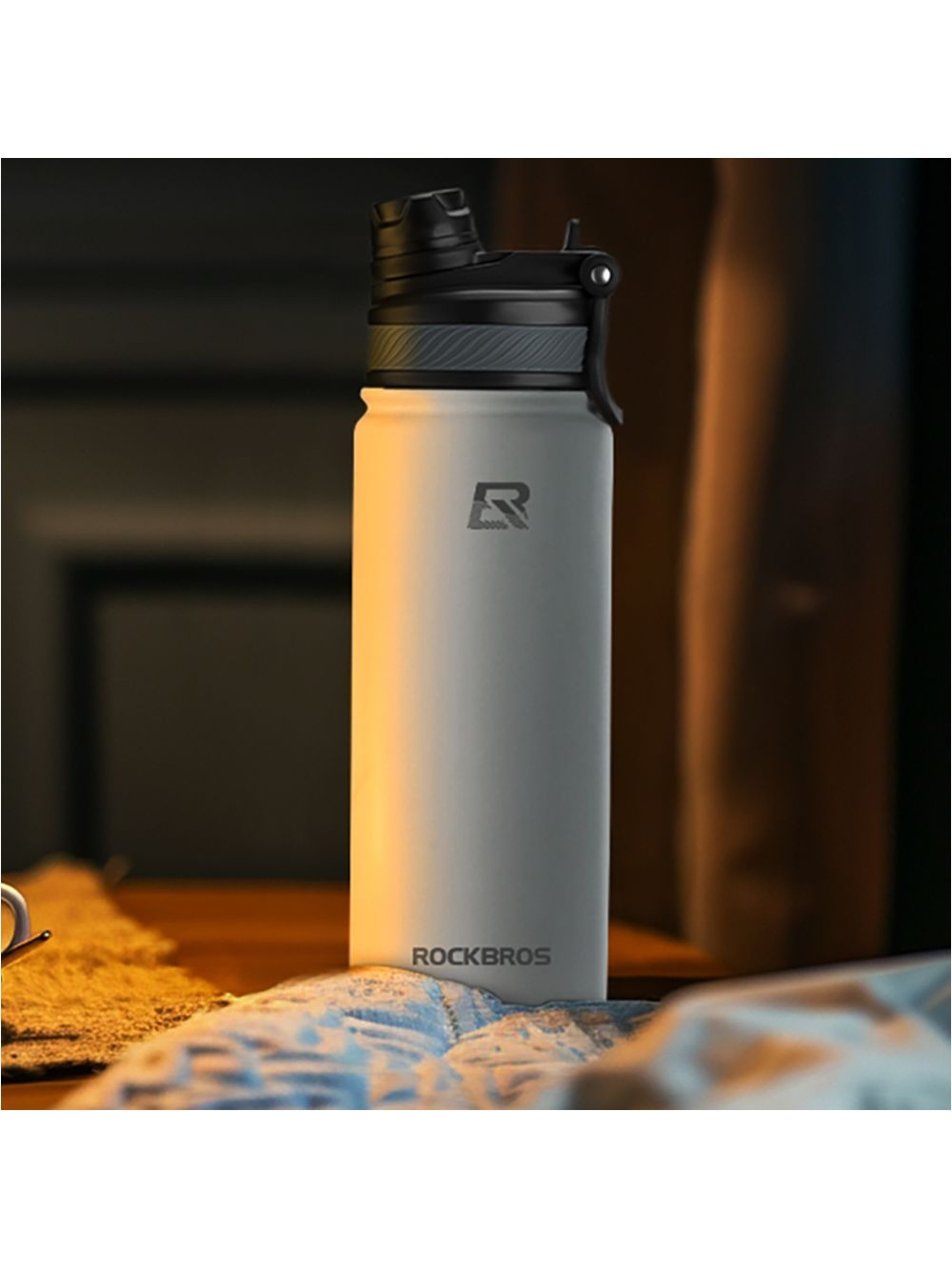 Garrafa térmica para bicicleta Rockbros 35210029005 para bebidas, 550 ml - branca