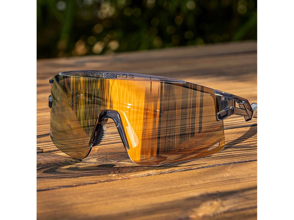 �culos de ciclismo Rockbros fotocrom�ticos com prote��o UV e lentes corretivas - Preto transparente