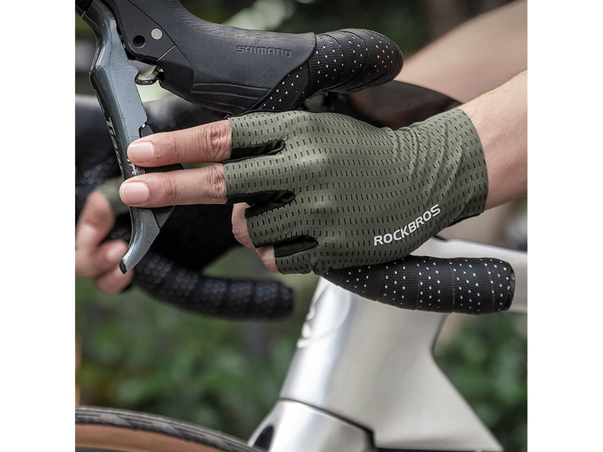 Rockbros Breathable Short Finger Cycling Gloves, Size: S - Green
