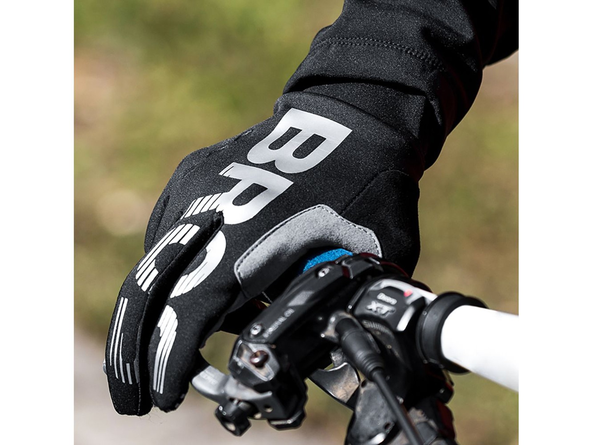 Luvas de ciclismo Rockbros, isoladas, compridas, tamanho M - preto e cinza