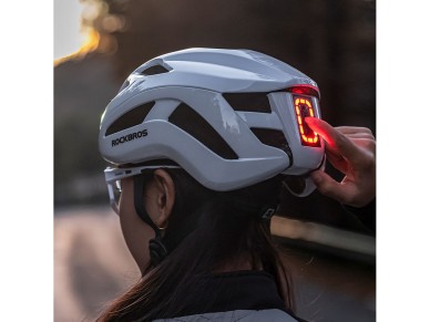 Rockbros ZK-077 Bicycle Helmet with Integrated Multi-Directional Lighting 57-61 cm - White