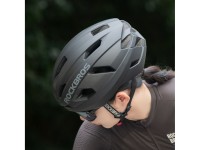 Capacete de ciclismo Rockbros LK-15 em fibra de carbono, tamanhos 58-62 cm - Preto Capacete de ciclismo Rockbros LK-15 em fibra de carbono, tamanhos 58-62 cm - Preto