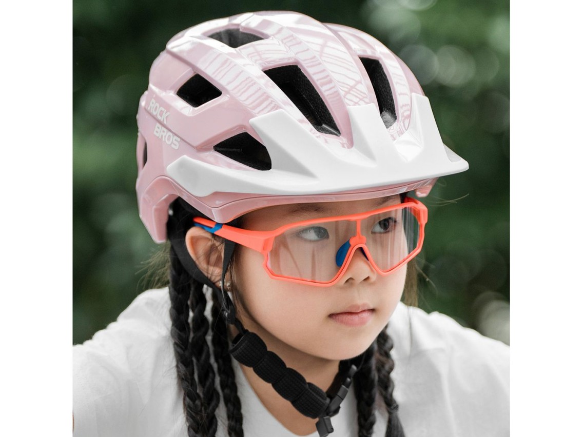 Capacete de ciclismo juvenil Rockbros LK-67 com viseira removível, tamanhos 54 a 58 cm - Rosa