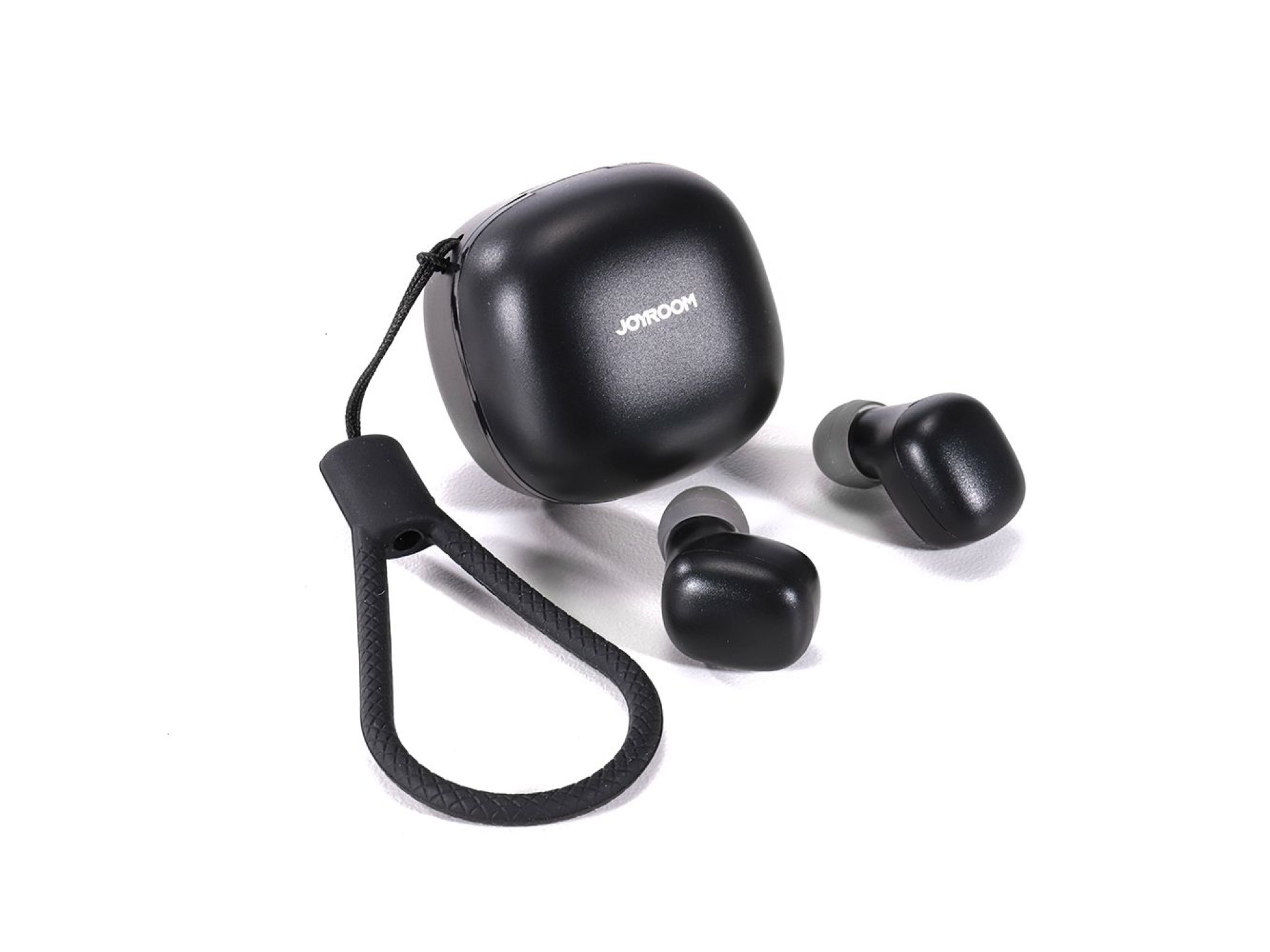Auriculares inalámbricos intrauditivos Joyroom TWS IP54 negros (MG-C05)