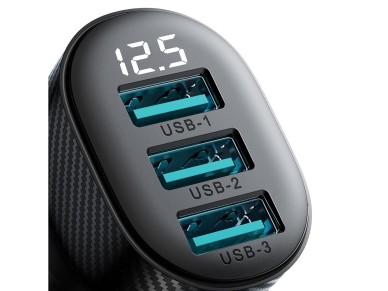 Cargador de coche Joyroom JR-CCD03 de 3,4 A con pantalla y 3 puertos USB-A - Negro