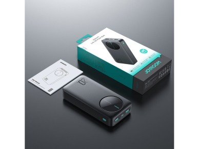Bater�a externa Joyroom JR-PBF14 de 20000 mAh y 2,4 A con 2 puertos USB-A y 1 puerto USB-C (negra).