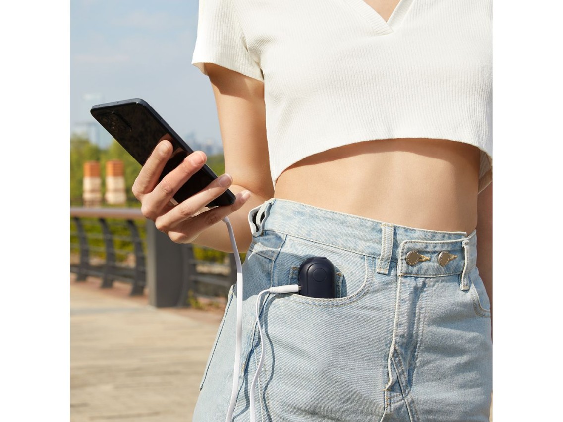 Ventilador portátil Jisulife Life8 Mini con USB, función de batería externa de 2000 mAh y linterna -