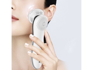 MAXGROOM D849 9-in-1 facial massager with care functions - white