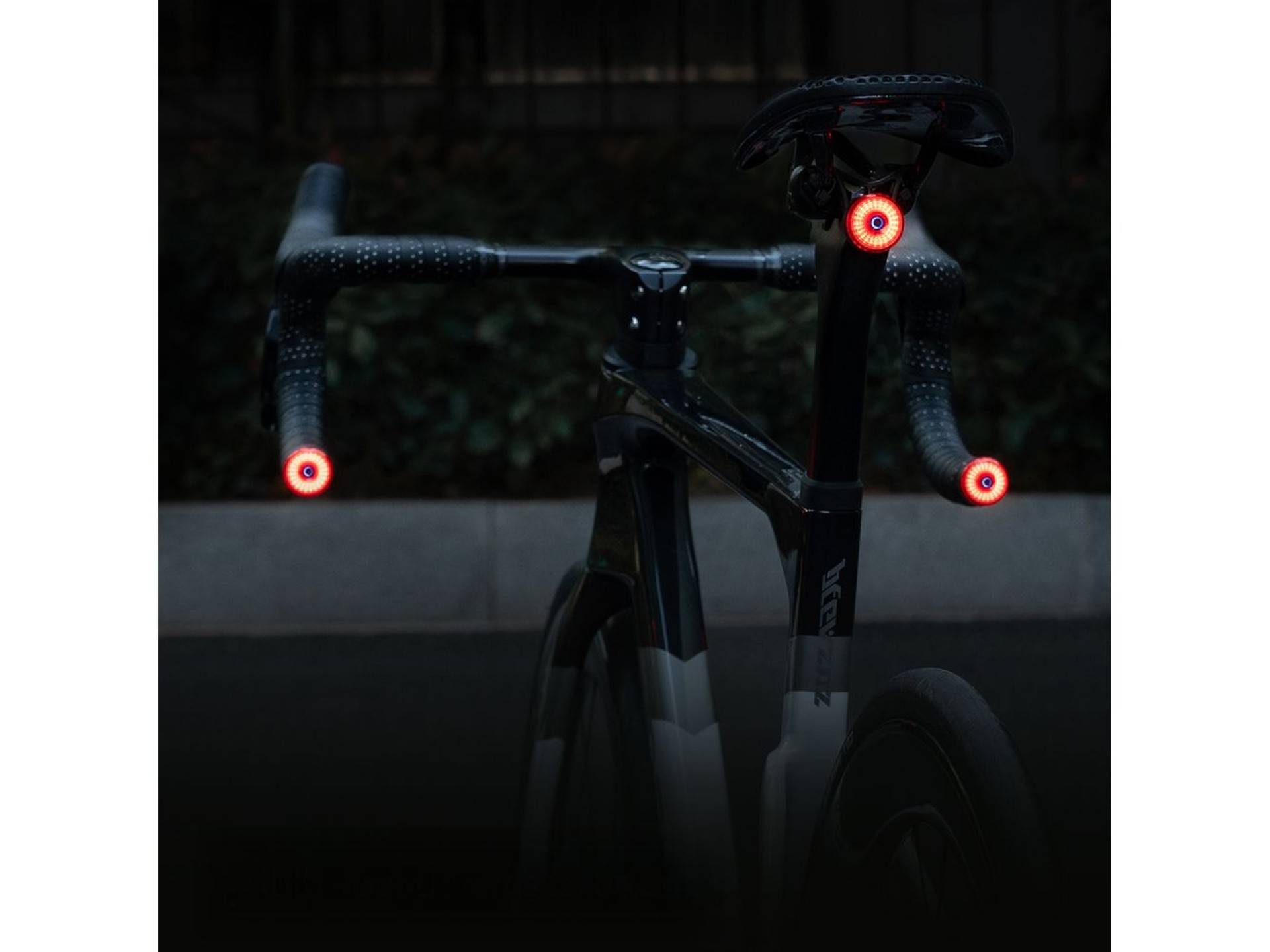 Wozinsky WIS-02 Waterproof Smart Tail Light 1pc - Black
