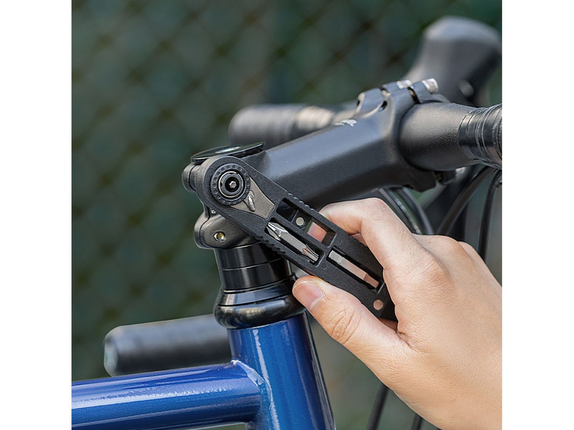 Wozinsky WZK-L2 14-in-1 Bicycle Tool Set, Multitool, Allen Keys, Tire Lever - Black
