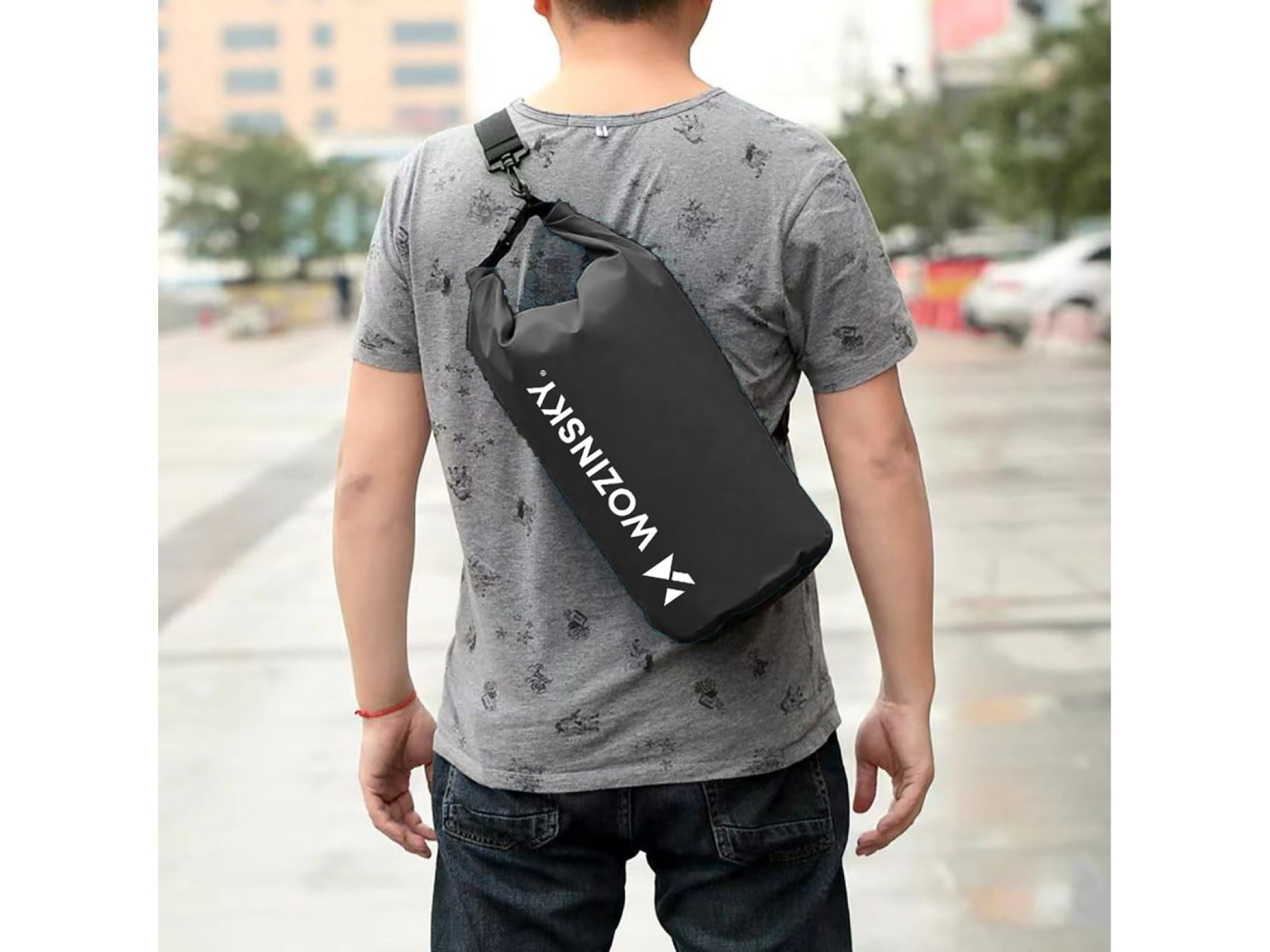 Bolsa impermeable Wozinsky WWK-20 para SUP y kayak de 20 litros - negra
