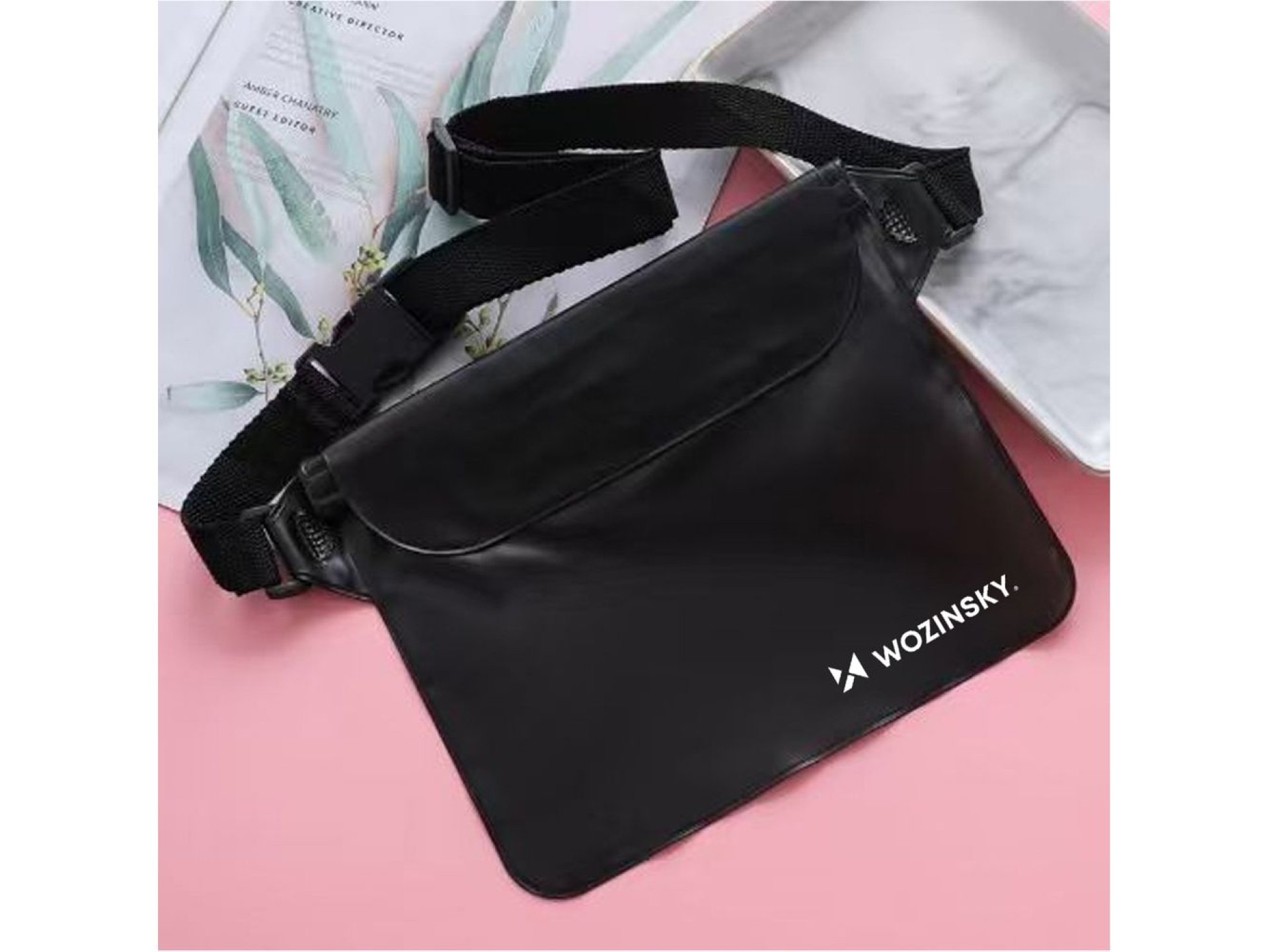 Riñonera impermeable de PVC Wozinsky WWS-01 - Negra