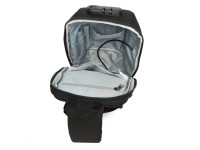 Mochila urbana premium Wozinsky com alça única, sistema antifurto, organizador e entrada USB - Preta Mochila urbana premium Wozinsky com alça única, sistema antifurto, organizador e entrada USB - Preta