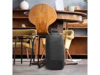 Mochila urbana premium Wozinsky com alça única, sistema antifurto, organizador e entrada USB - Preta Mochila urbana premium Wozinsky com alça única, sistema antifurto, organizador e entrada USB - Preta