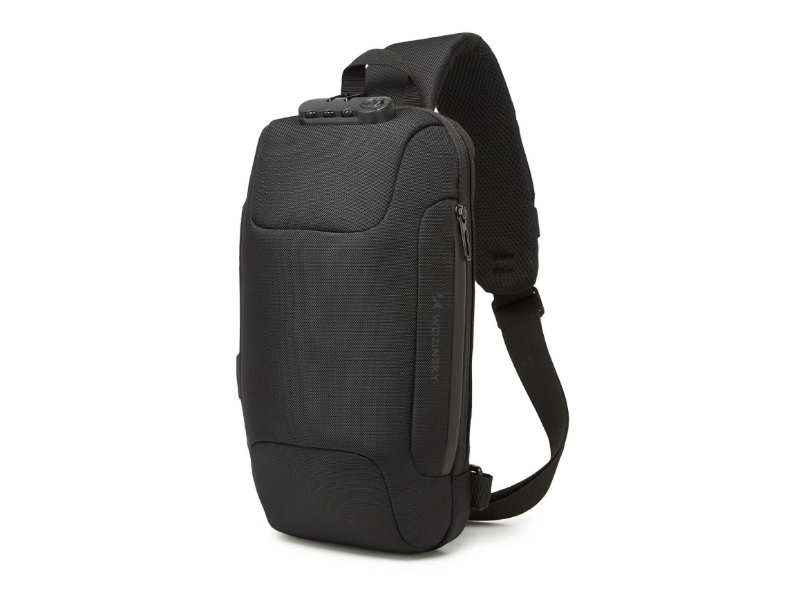 Mochila urbana premium Wozinsky com alça única, sistema antifurto, organizador e entrada USB - Preta