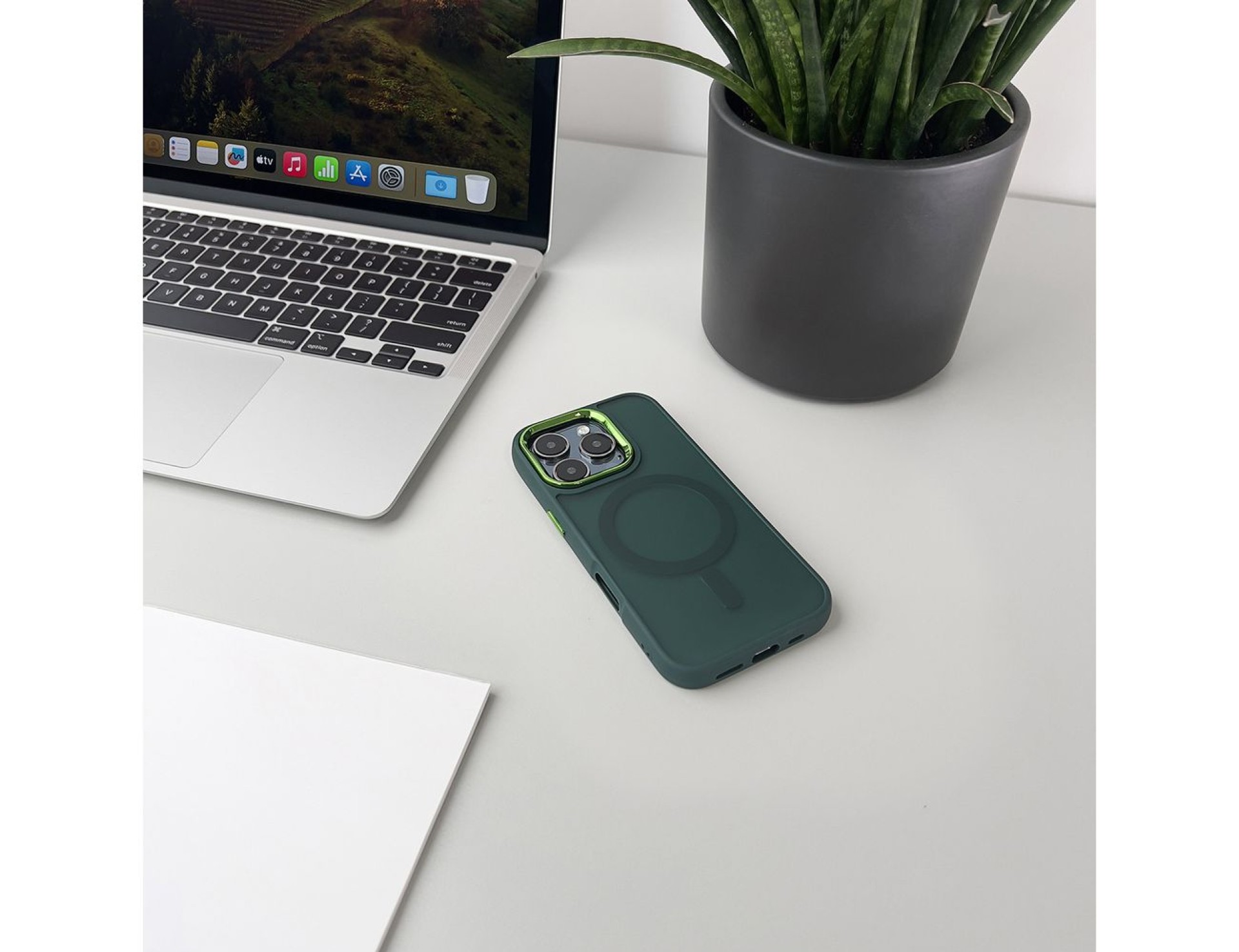 Wozinsky Fashion Case MagSafe for Samsung Galaxy S25 - Green