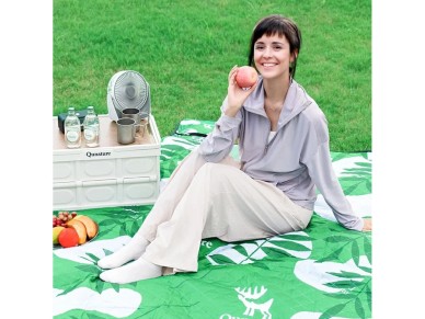 Qunature picnic mat waterproof camping blanket 2 x 2 m - green Qunature picnic mat waterproof camping blanket 2 x 2 m - green