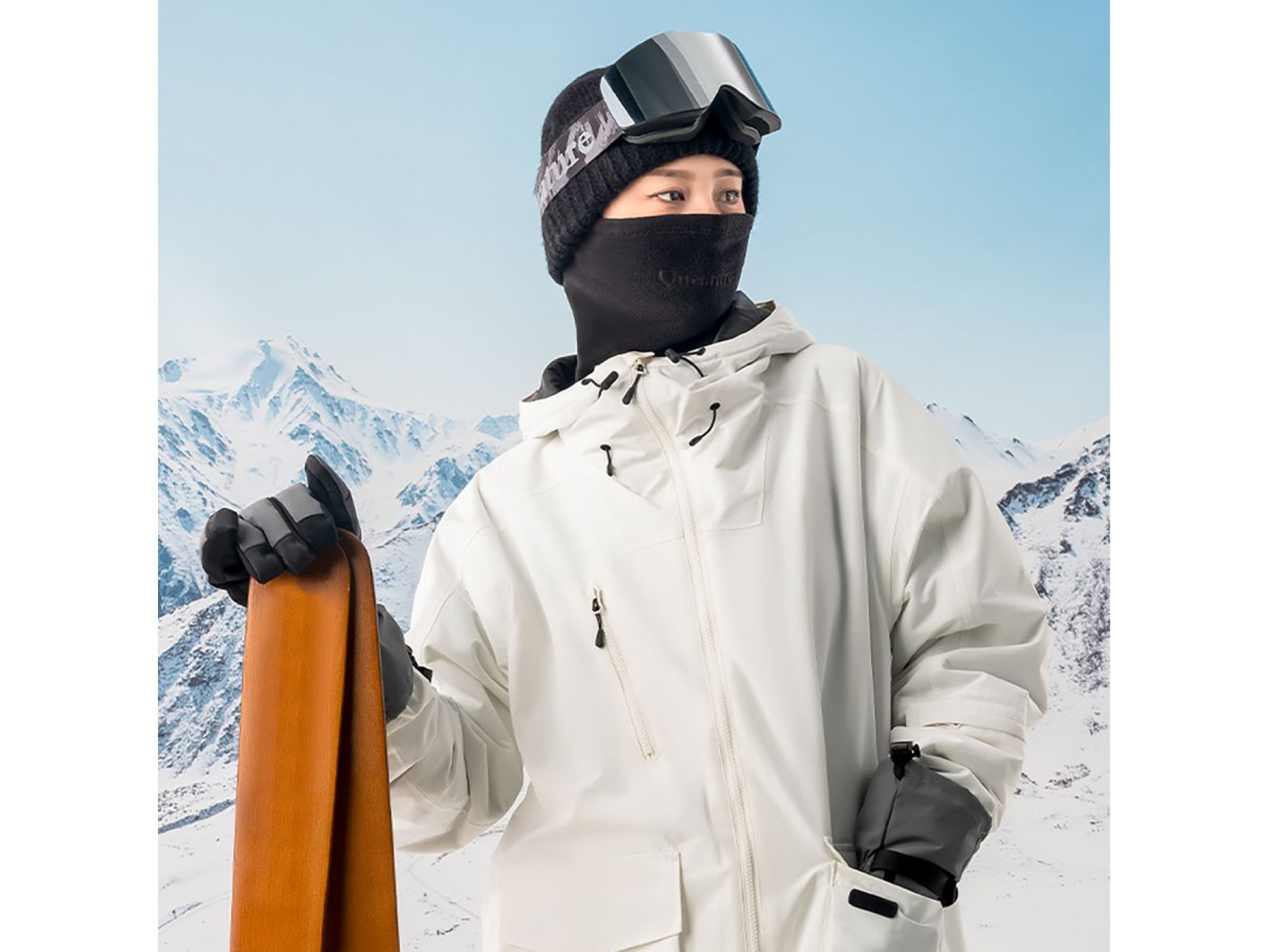 Qunature Oli Ski Neck Warmer Size M - Black