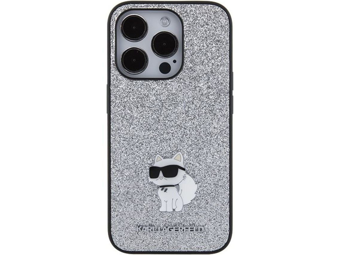 Capa para iPhone 15 Pro Max com alfinete metálico e logo Choupette fixo com glitter de Karl Lagerfel