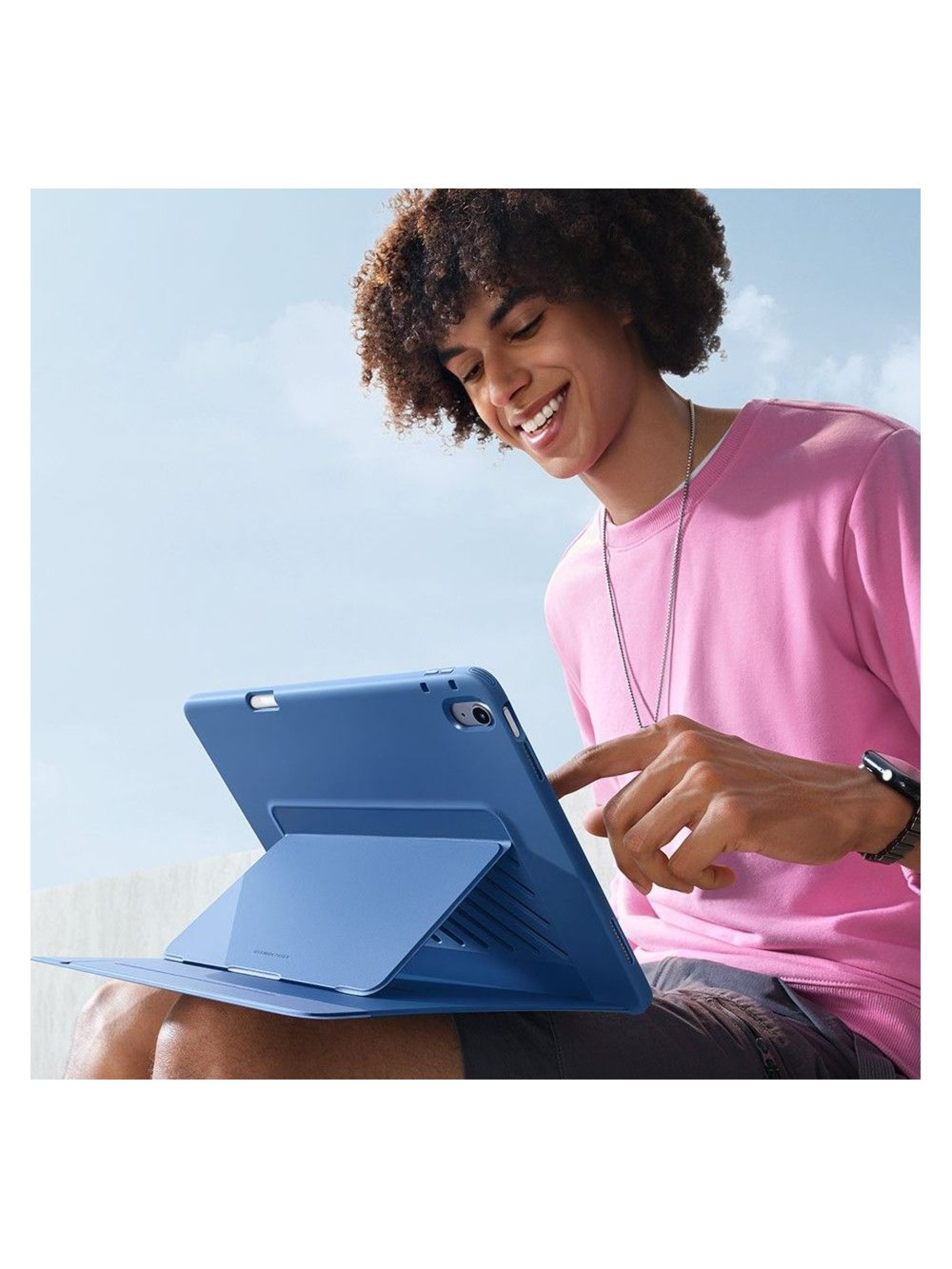 Funda híbrida plegable ESR para iPad de 10,9” (2022) / iPad de 11” (2024) - Azul