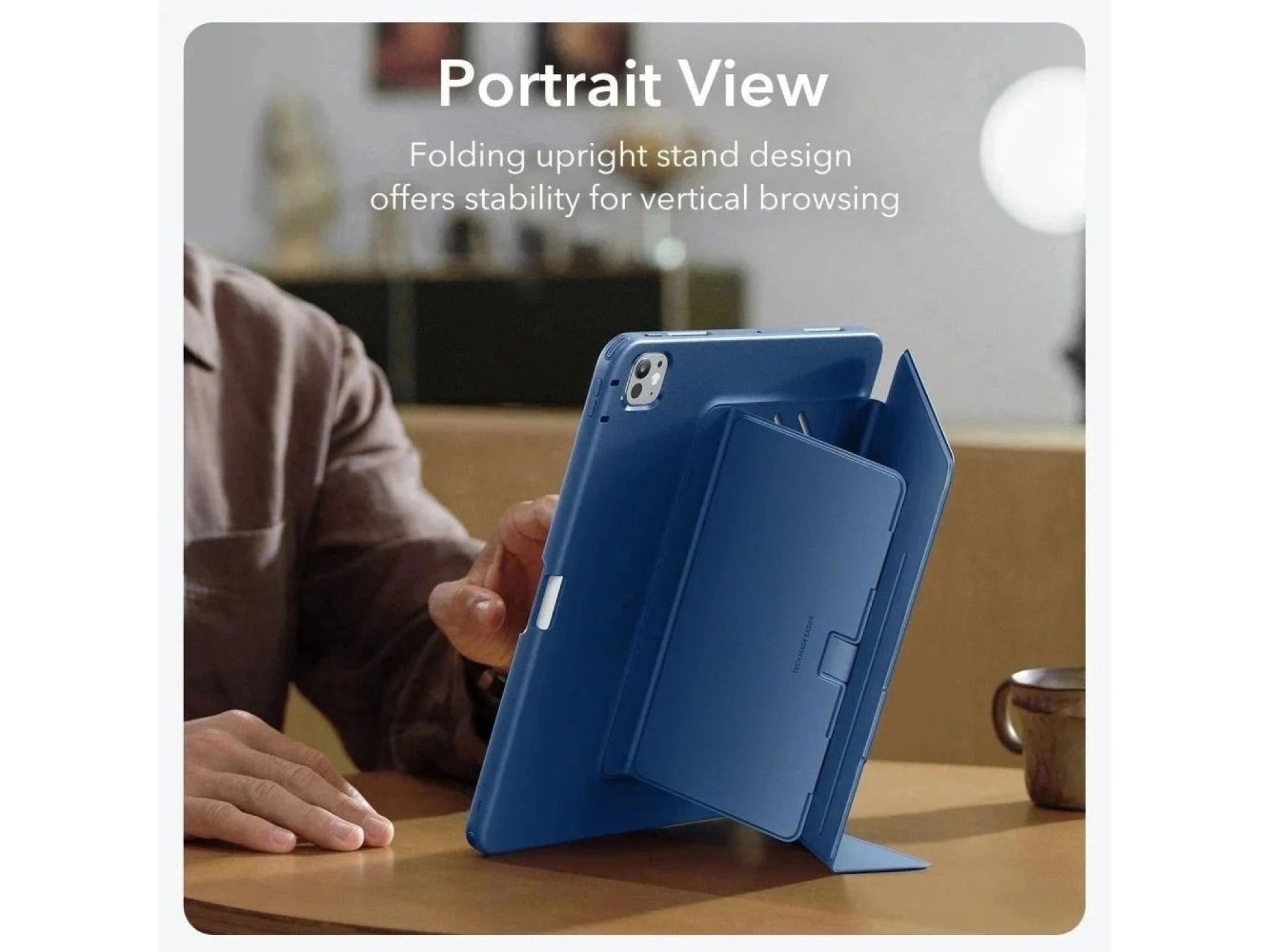 Funda híbrida ESR Flip para iPad Pro de 13” (7/8/2024-2025) - Azul marino