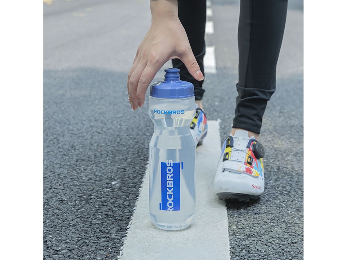 Garrafa de bicicleta Rockbros de 750 ml - Transparente com bocal azul